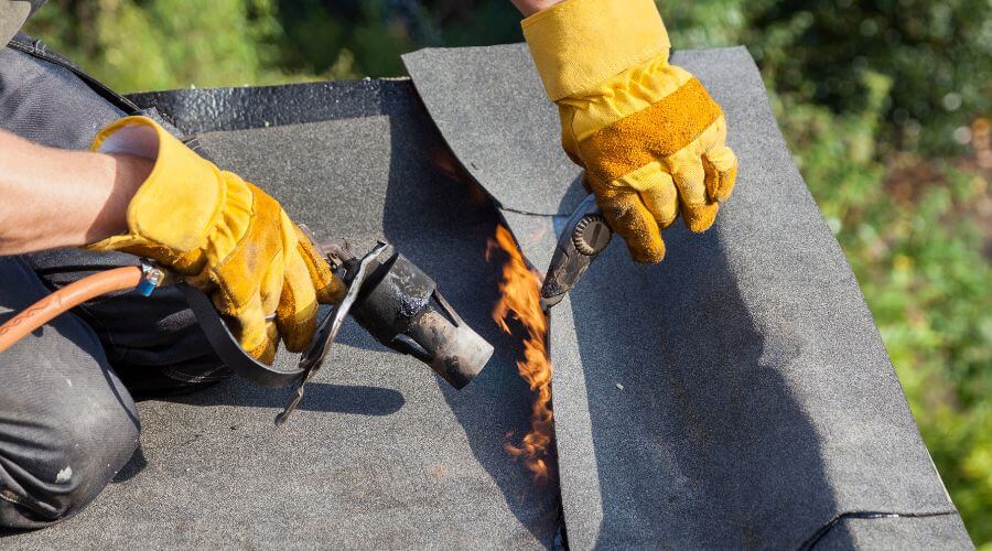 Professional residential roofers in Carl Junction, MO